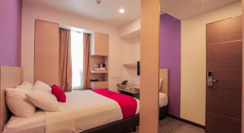 Hotel RedDoorz Premium at Balestier Singapur Exterior foto